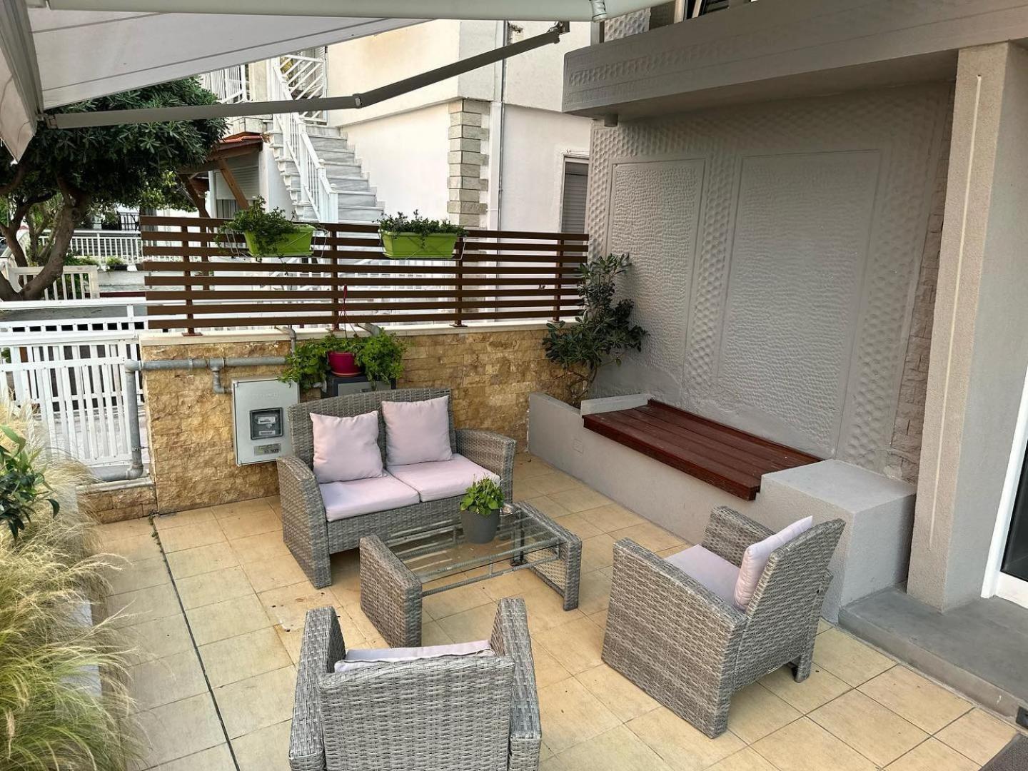 Anemos Hotell Agia Trias Exteriör bild