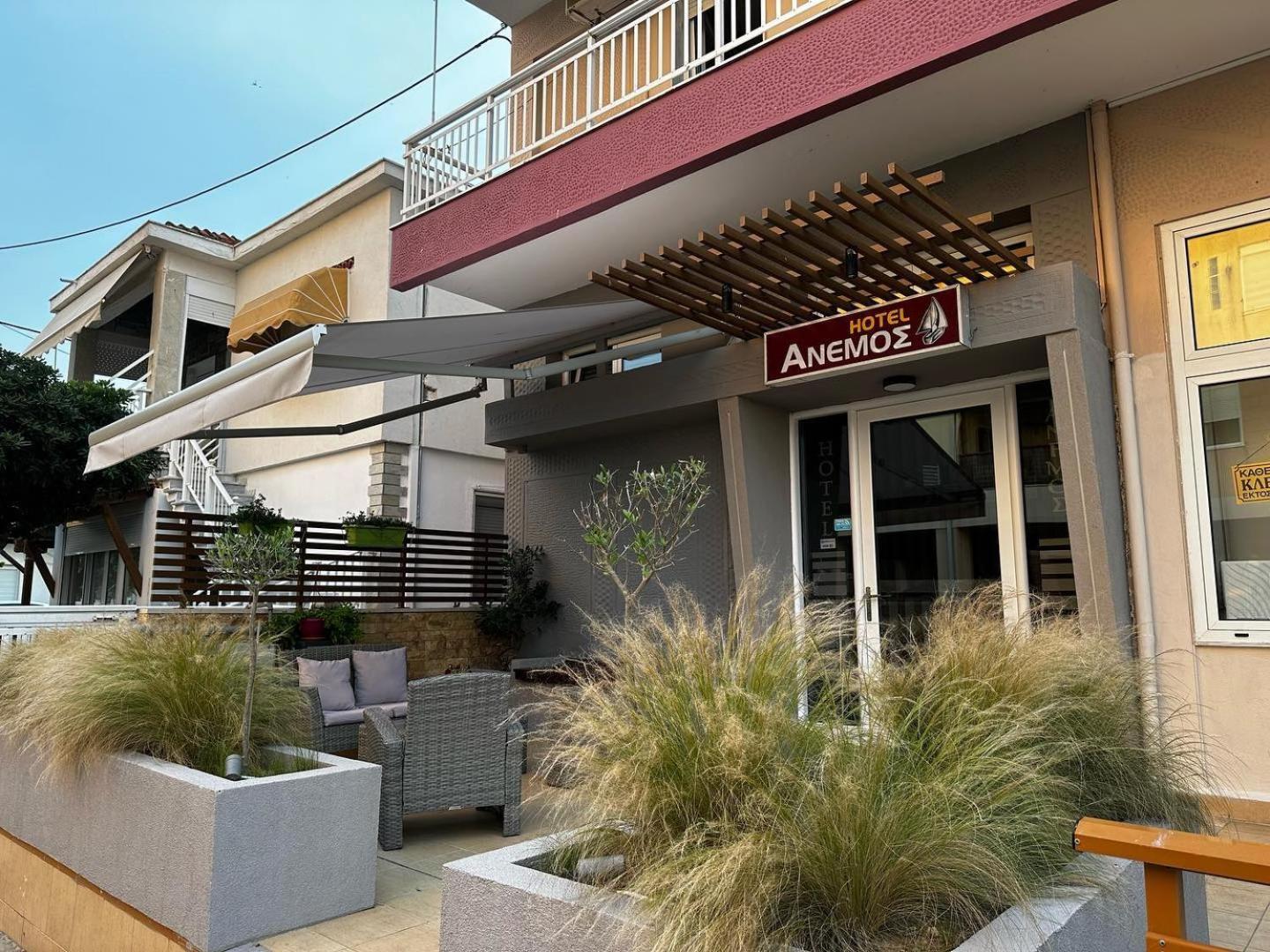 Anemos Hotell Agia Trias Exteriör bild