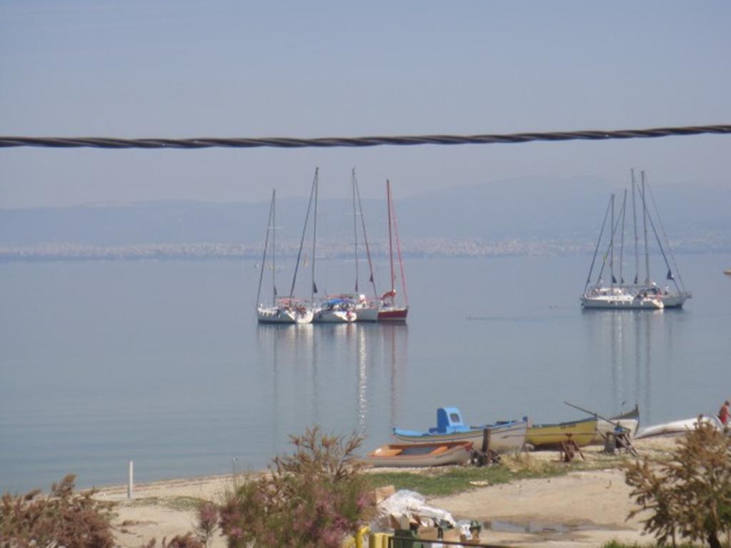 Anemos Hotell Agia Trias Exteriör bild